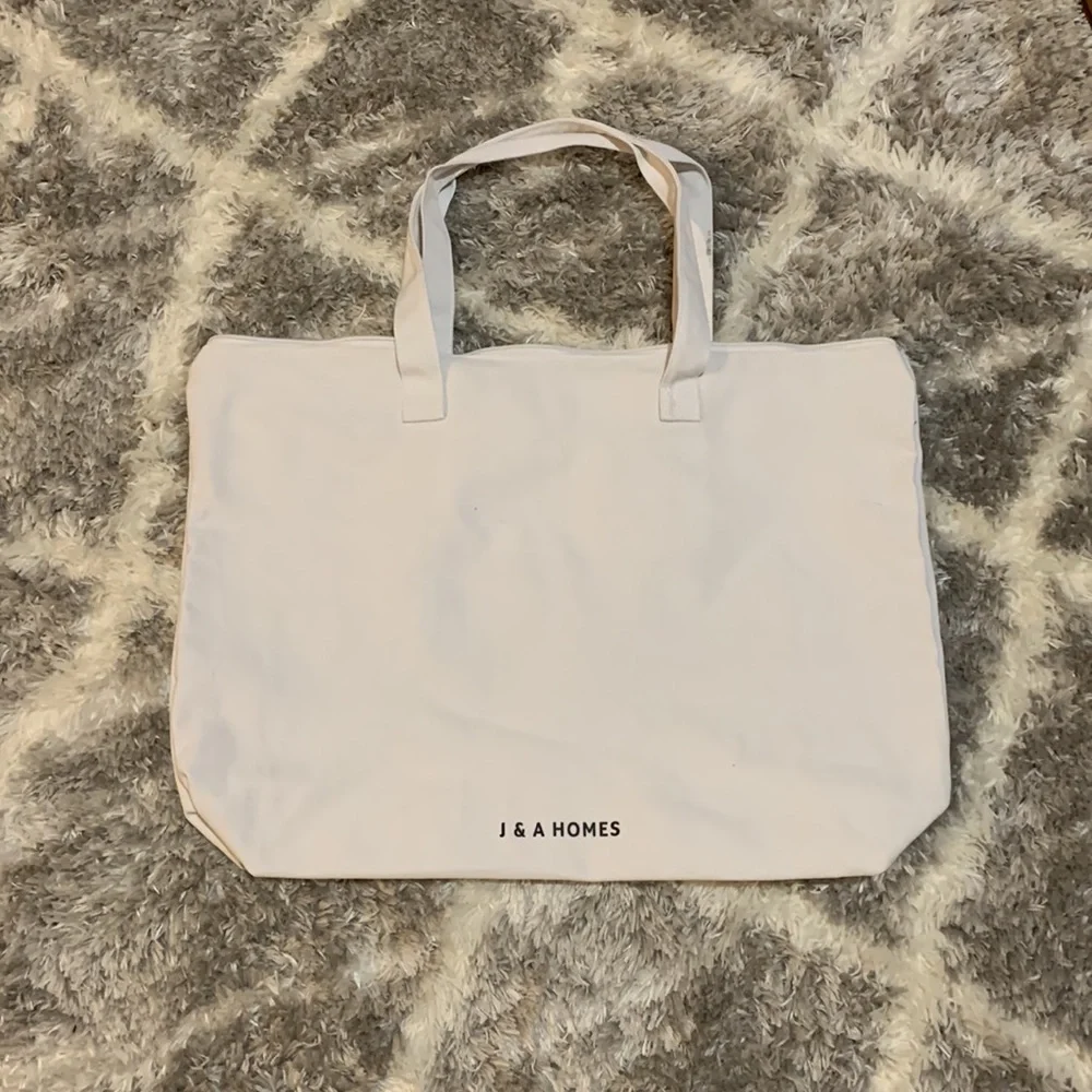 Mrs. Bride bag EUC - Picture 2 of 8